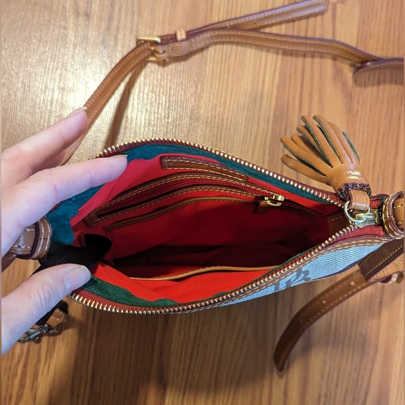 [Dooney & Bourke] NWT Cross Body Purse - Picture 6 of 7